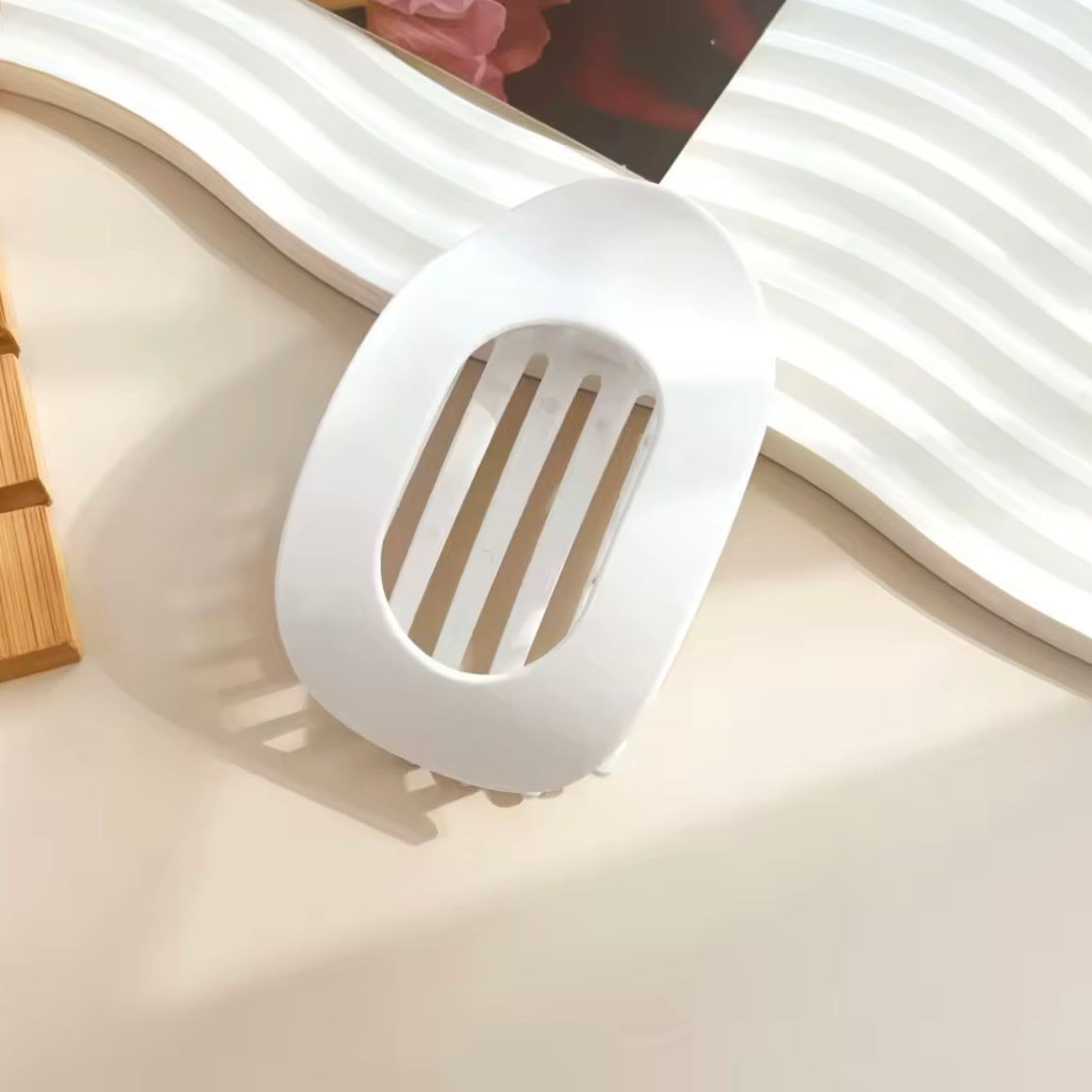 TCTX Flat Claw Clip
