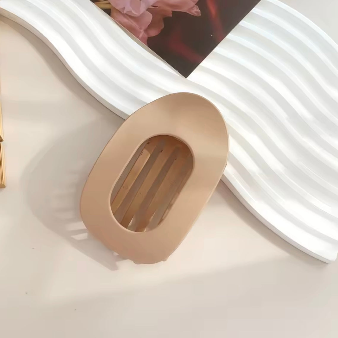 TCTX Flat Claw Clip