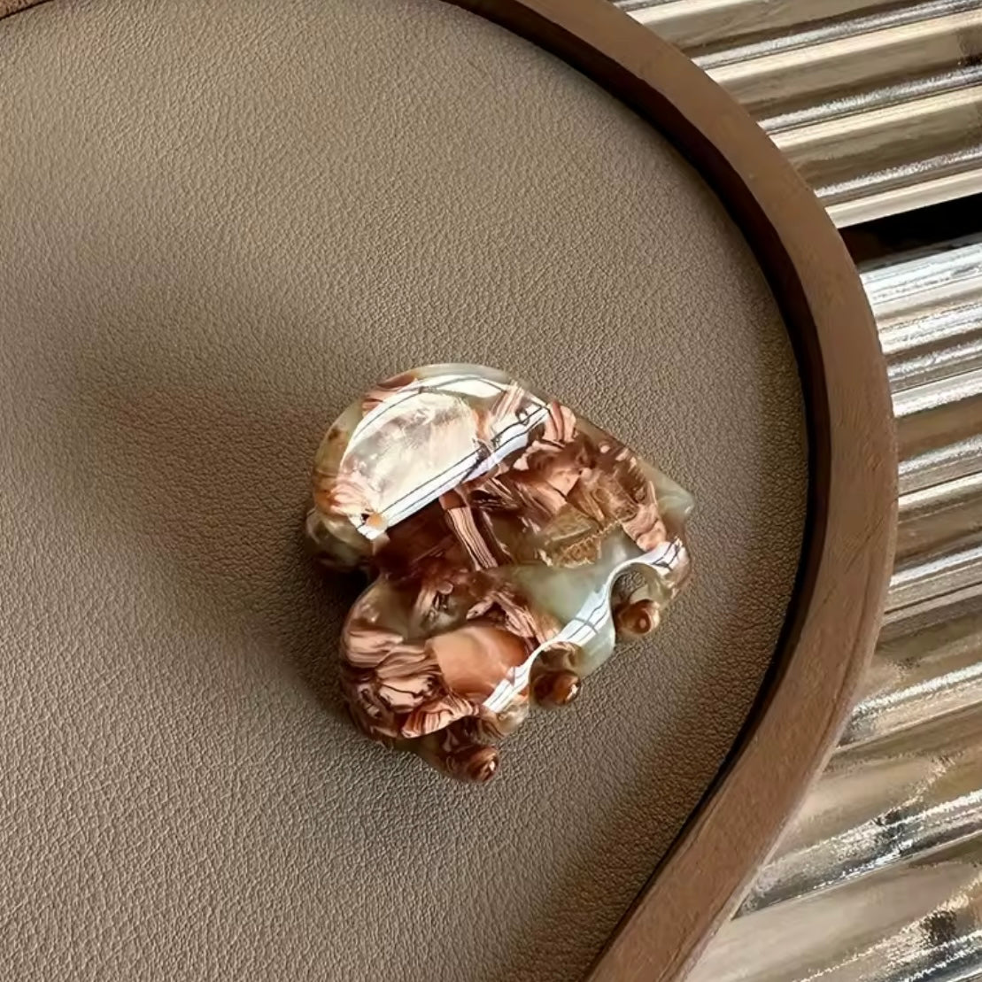 French Heart Claw Clip