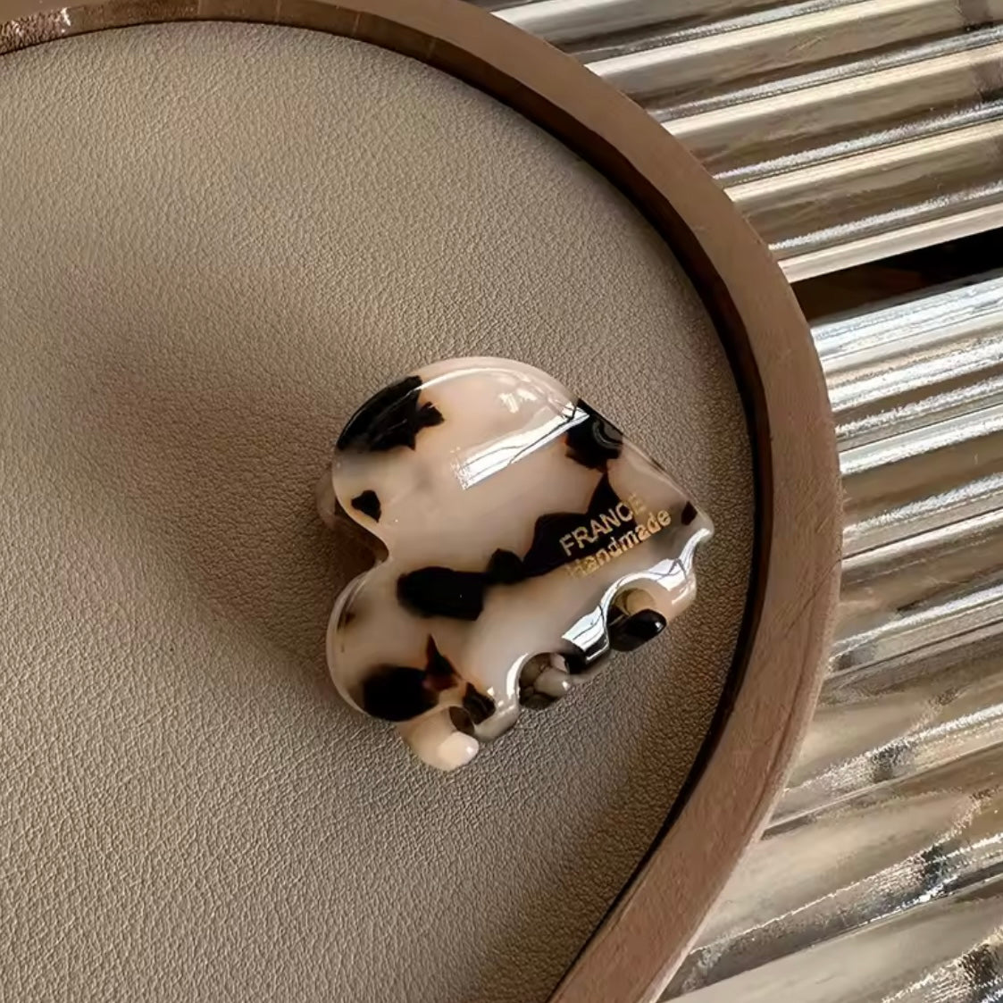 French Heart Claw Clip