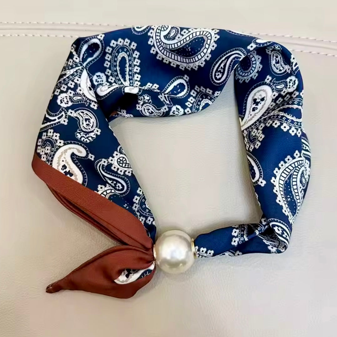 Magnetic Pearl Scarf