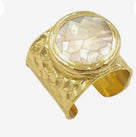 Stunner Ring