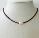 Gameday Pearl Choker